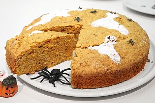 Kürbis- Walnuss- Kuchen