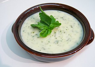 Spargel- Kräuter- Suppe